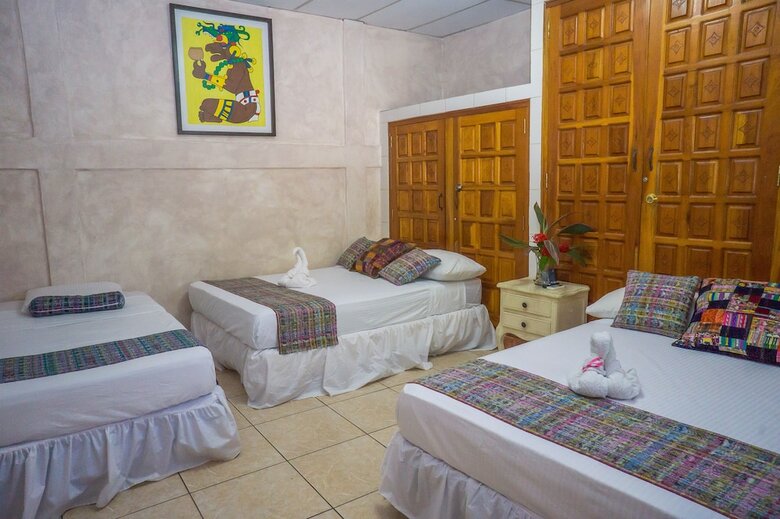 Hotel Maya
