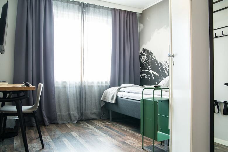 Spis Hotell & Hostel
