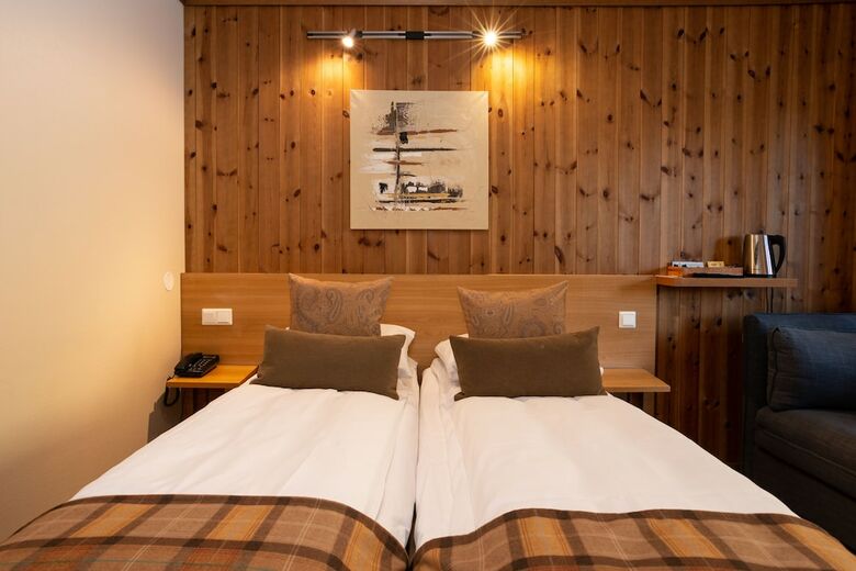 Fl�msbrygga Hotell