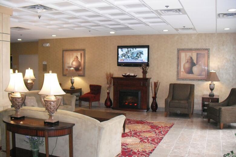 Hotel Ramada By Wyndham East Syracuse Carrier Circle
