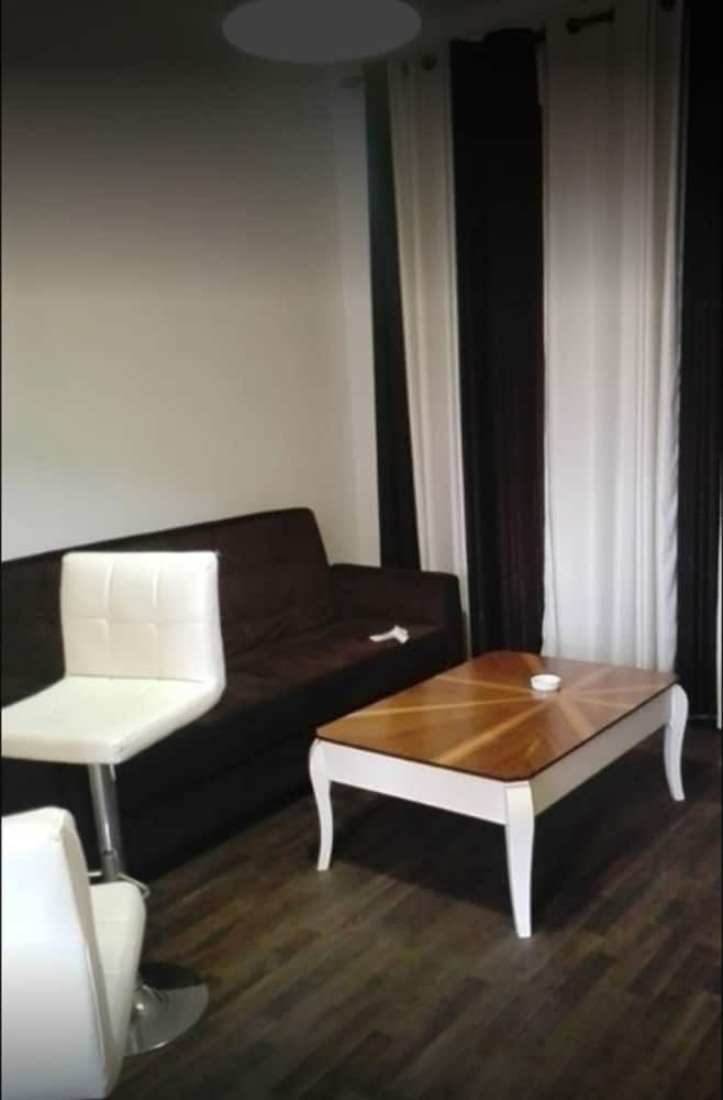 Hotel Rais