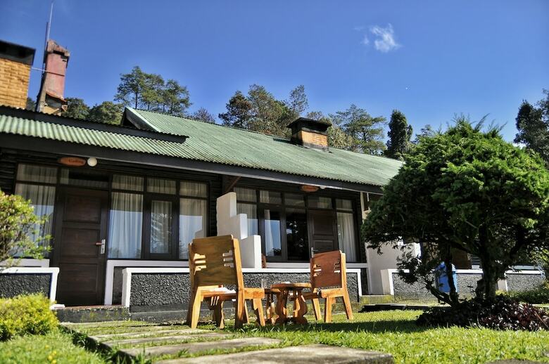 Hotel Puncak Pass Resort