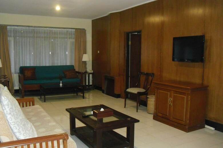Hotel Puncak Pass Resort