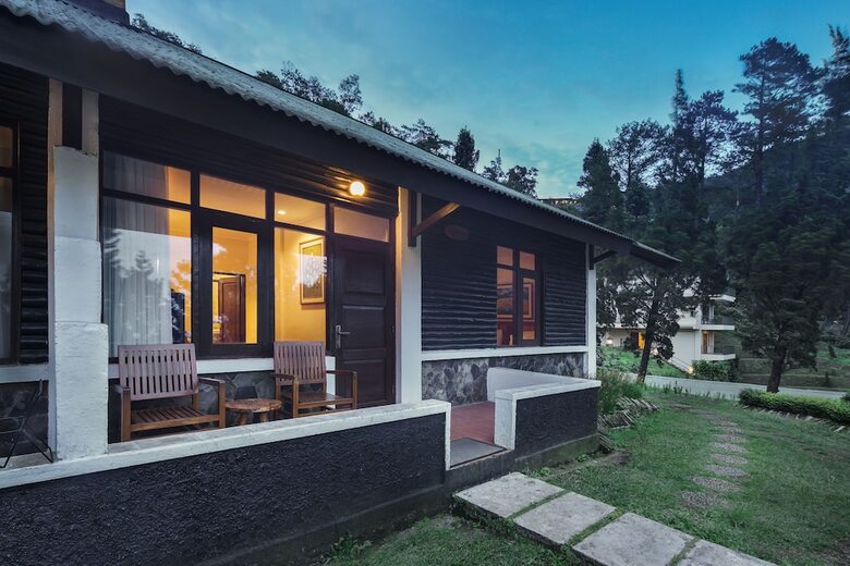 Hotel Puncak Pass Resort
