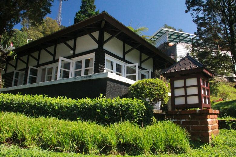 Hotel Puncak Pass Resort