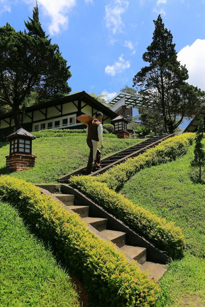 Hotel Puncak Pass Resort