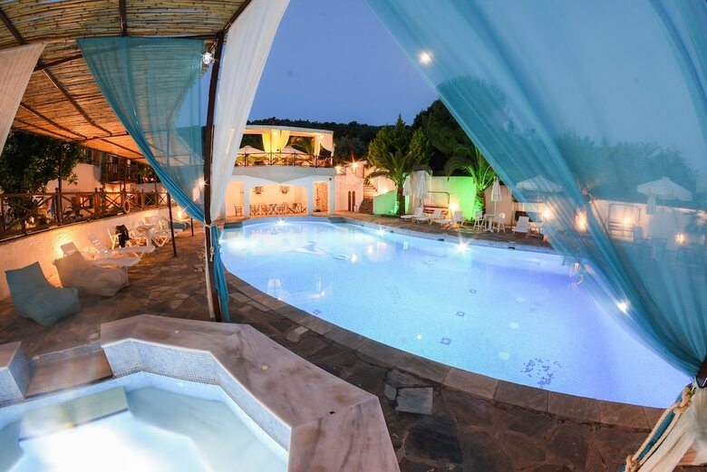 Hotel Seralis