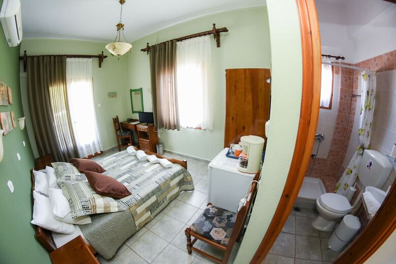 Hotel Seralis