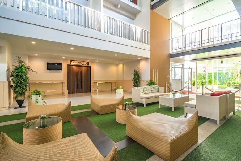Hotel Ramada By Wyndham Phuket Deevana Patong
