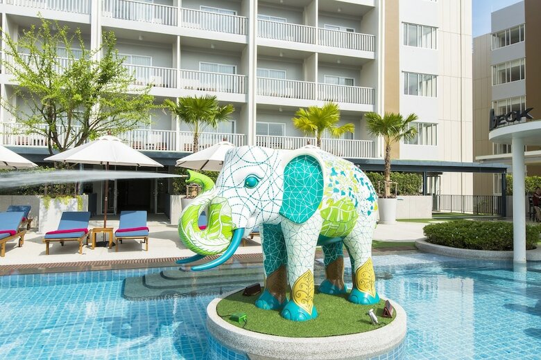 Hotel Ramada By Wyndham Phuket Deevana Patong