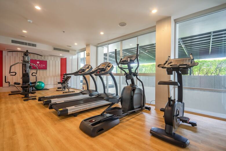 Hotel Ramada By Wyndham Phuket Deevana Patong