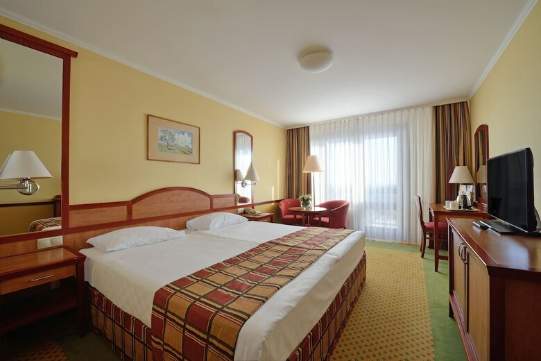 Danubius Hotel B�k