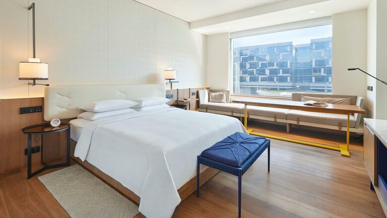 Hotel Andaz Delhi - A Concept By Hyatt