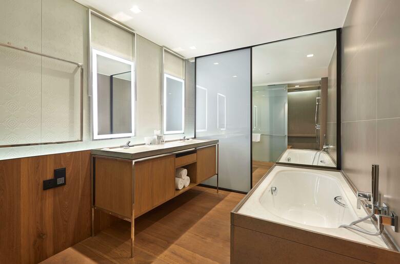 Hotel Andaz Delhi - A Concept By Hyatt