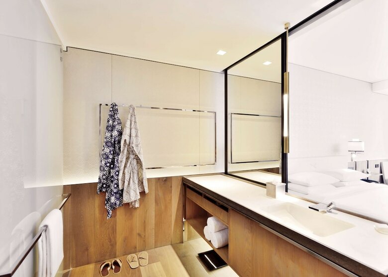 Hotel Andaz Delhi - A Concept By Hyatt