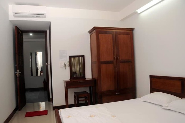One Star Hotel