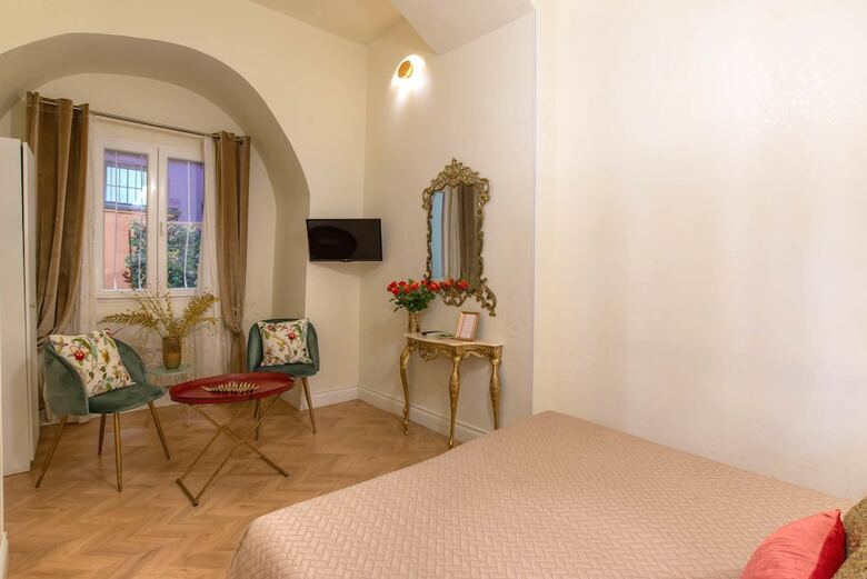 Bed & Breakfast Ingrami Suites