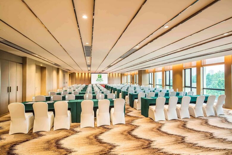 Hotel Holiday Inn Chongqing University Town