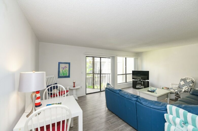 Bay Oaks By Beachside Management