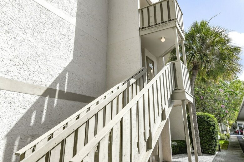 Bay Oaks By Beachside Management