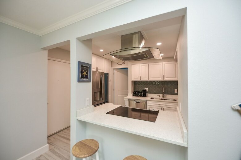 Bay Oaks By Beachside Management