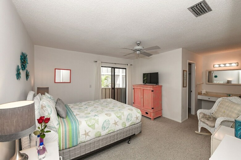 Bay Oaks By Beachside Management