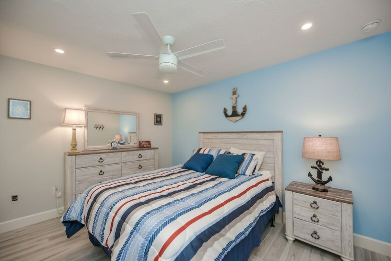 Bay Oaks By Beachside Management