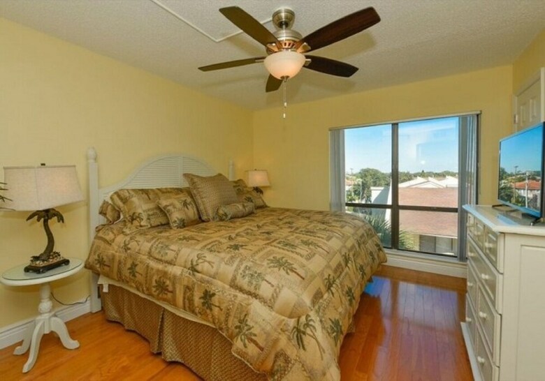 Bay Oaks By Beachside Management