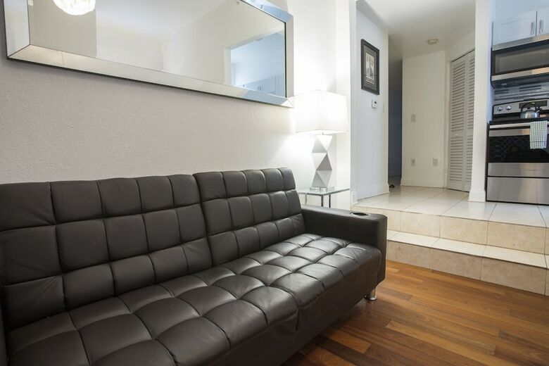 Apartamentos Hispaniola House By Royal Stays