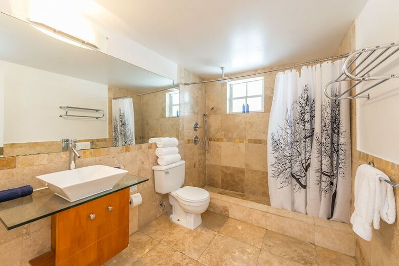Apartamentos Hispaniola House By Royal Stays
