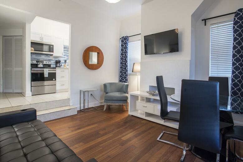 Apartamentos Hispaniola House By Royal Stays