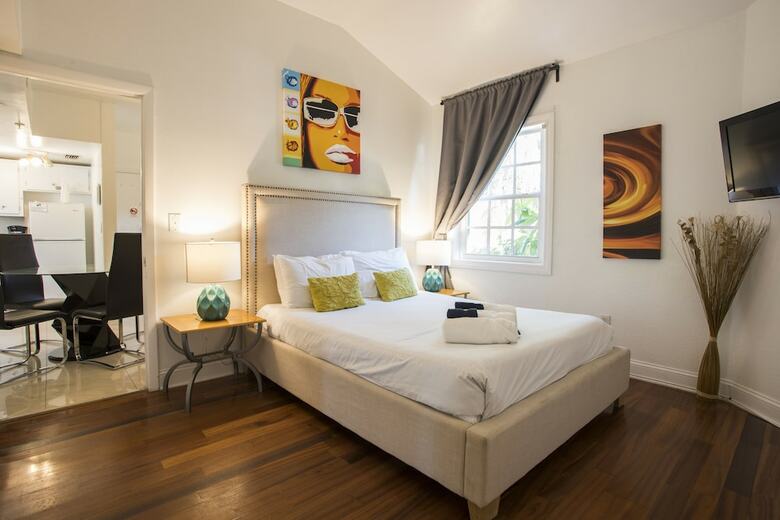 Apartamentos Hispaniola House By Royal Stays