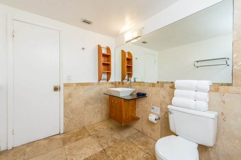 Apartamentos Hispaniola House By Royal Stays