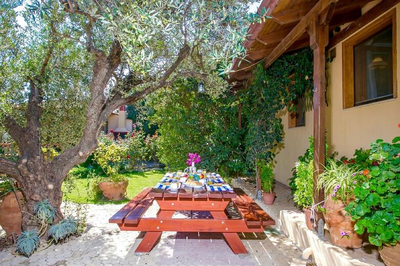 Agapi Villa