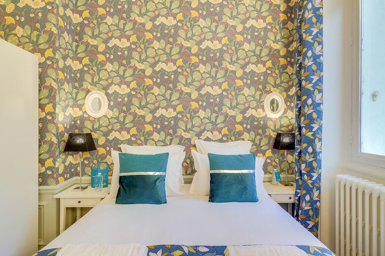 Sweet Inn Apartments- Champs Elys�s (various Addresses)