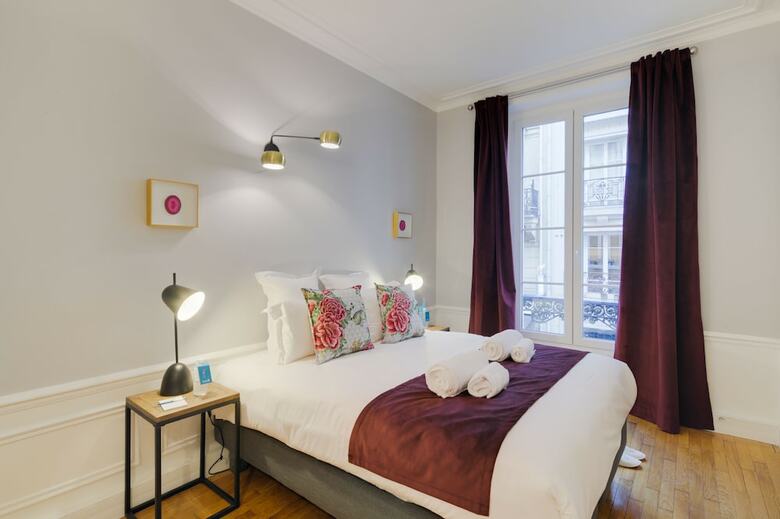 Sweet Inn Apartments- Champs Elys�s (various Addresses)