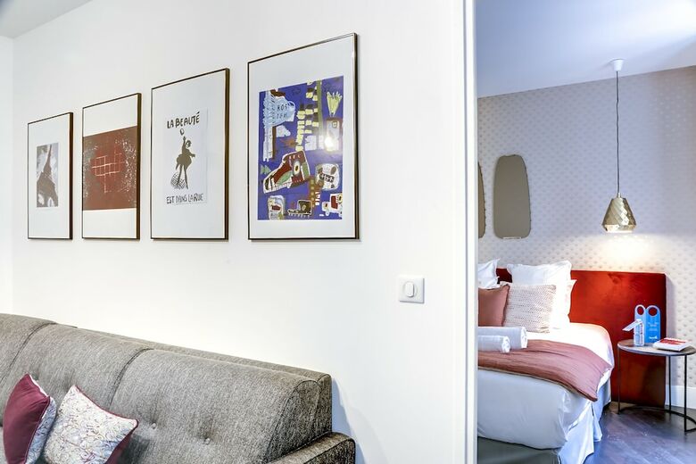 Sweet Inn Apartments- Champs Elys�s (various Addresses)