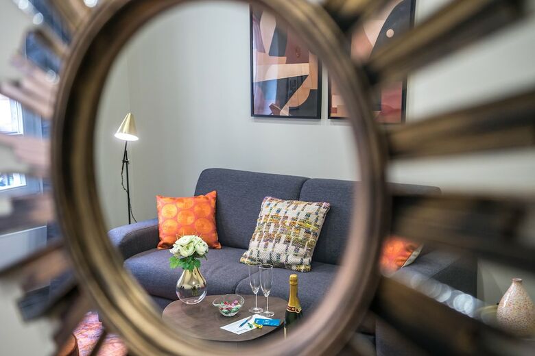 Sweet Inn Apartments- Champs Elys�s (various Addresses)