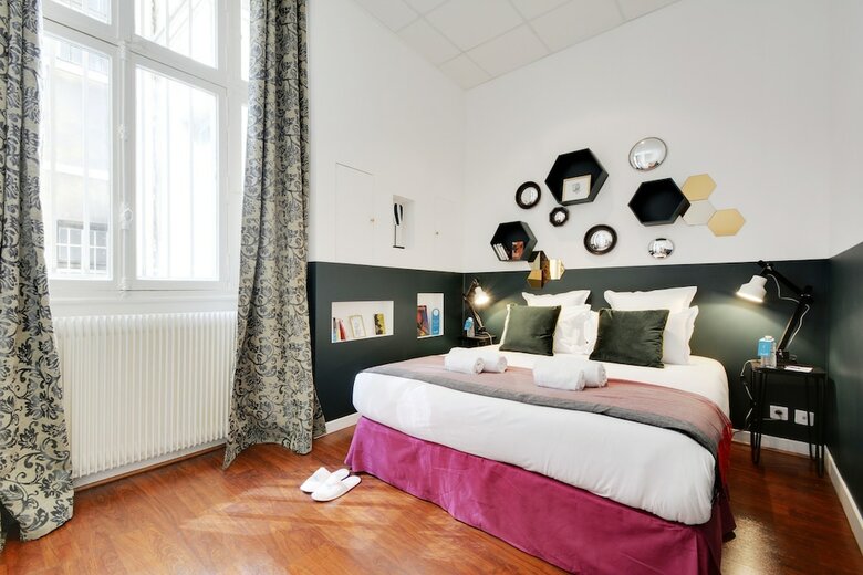 Sweet Inn Apartments- Champs Elys�s (various Addresses)