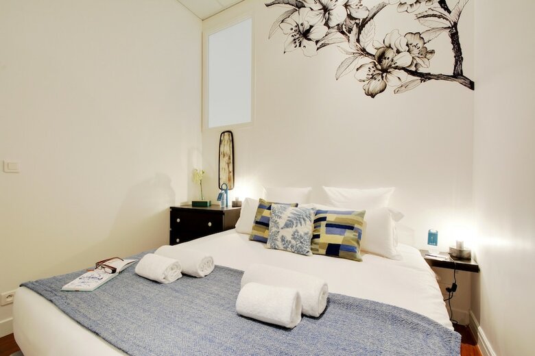 Sweet Inn Apartments- Champs Elys�s (various Addresses)