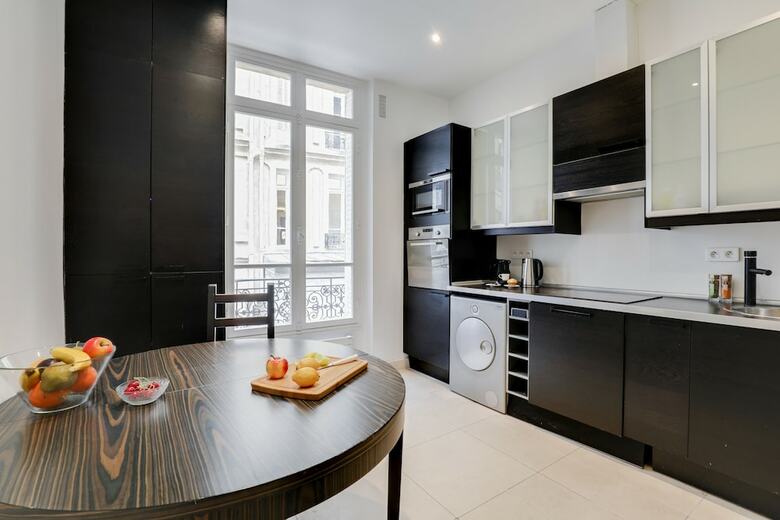 Sweet Inn Apartments- Champs Elys�s (various Addresses)