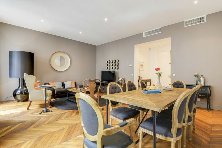 Sweet Inn Apartments- Champs Elys�s (various Addresses)