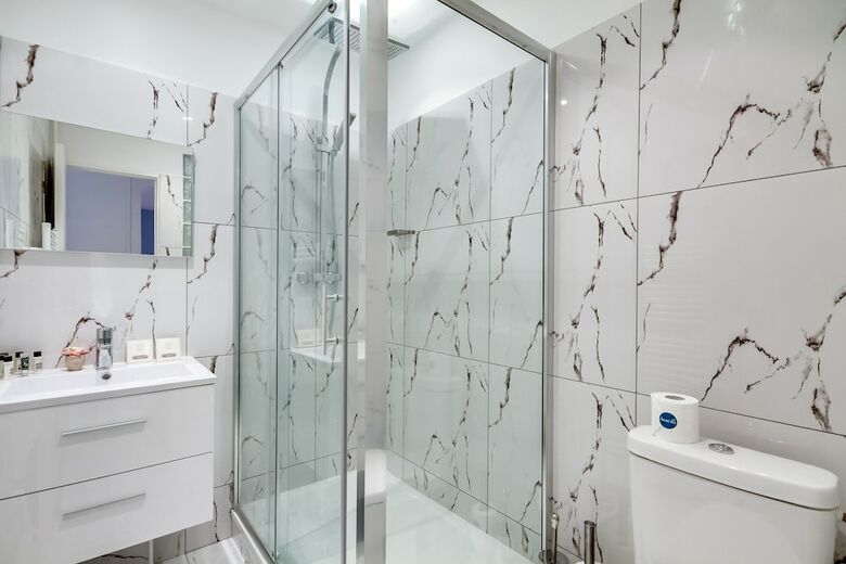 Sweet Inn Apartments- Champs Elys�s (various Addresses)