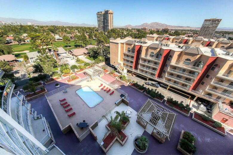 Apartamentos 888 Convention Center 1 Bedroom Condos