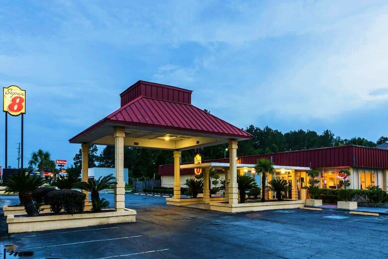 Motel Super 8 By Wyndham Hardeeville