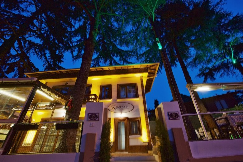 Hotel Nizam Butik Otel Buyukada