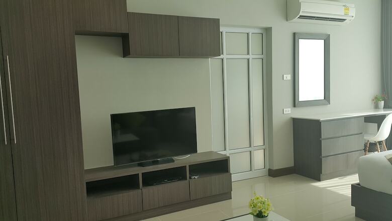 Hotel The Sila Sriracha