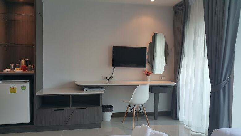 Hotel The Sila Sriracha