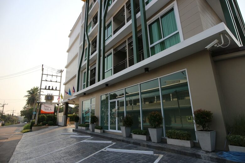 Hotel The Sila Sriracha