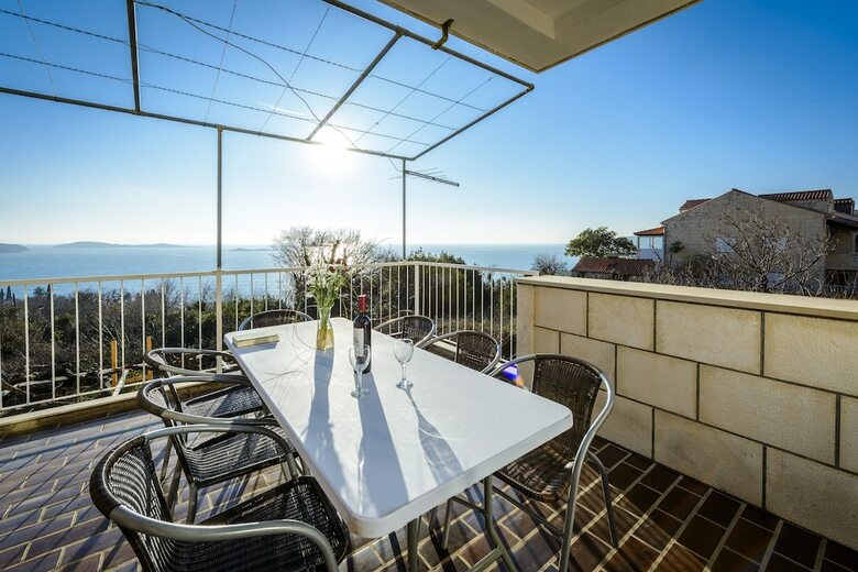 Apartments Matu?ko